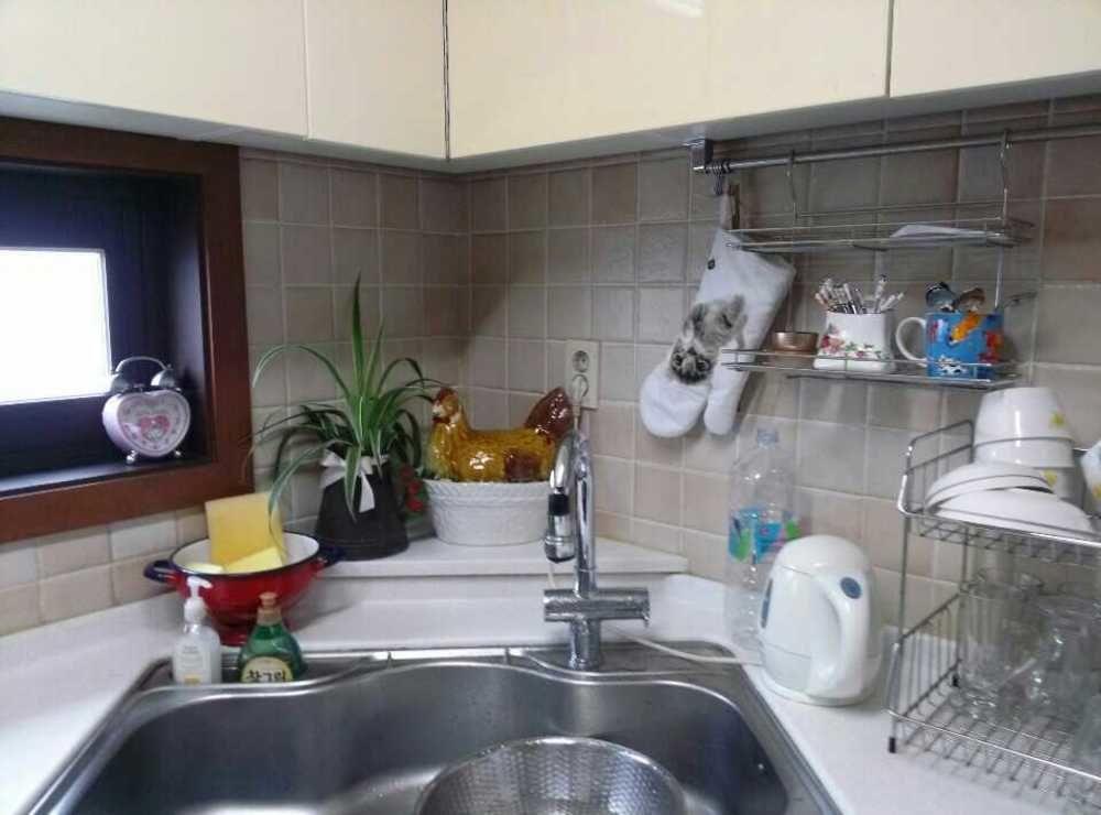 K Star Road Guesthouse - Hostel Seoul Bagian luar foto